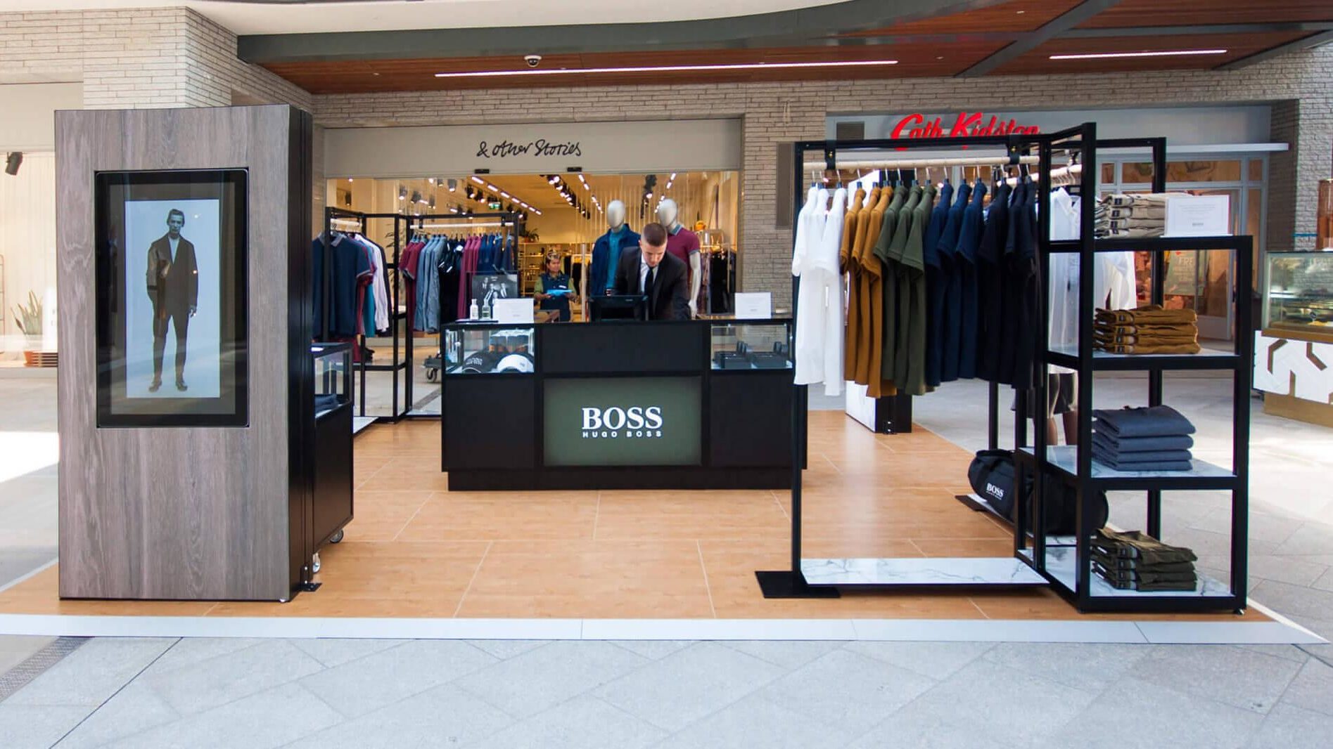 Retail: Display, store concept & pop-ups